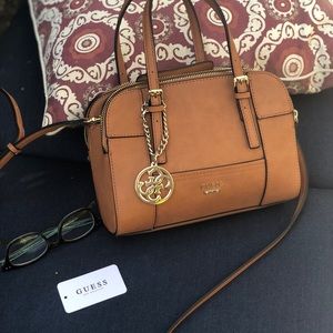 Guess Huntley Small Cali Satchel